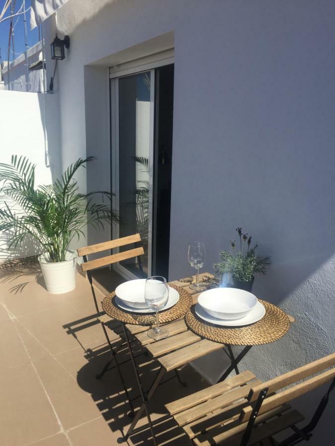 Penthouse Asuncion Feria Apartment Севиля Екстериор снимка